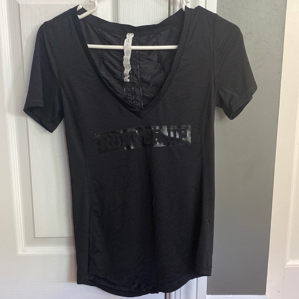 Black Lululemon top